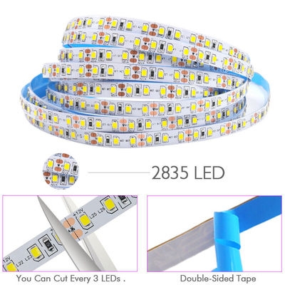 Accueil 12v 8mm 120leds 12000K Tableau de découpe à la matrice blanc frais SMD2835 LED Strip Light pour la décoration intérieure