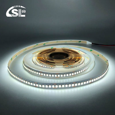 8mm 240leds 6500K Cold White SMD2835 LED Strip Light avec mode commutateur de télécommande
