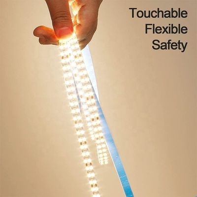 8 mm 240 leds 6500K Plaque de découpe à la matrice flexible blanche SMD2835 LED Strip Light 12V24V