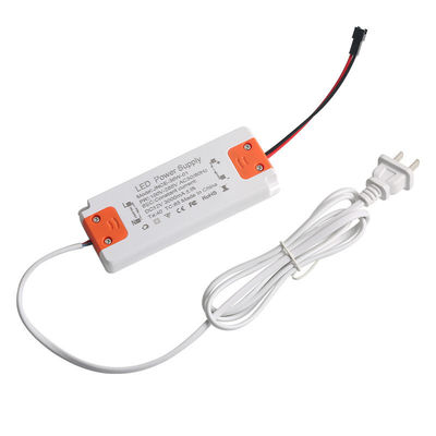 Transformateur à conduite LED de conception moderne 12w alimentation avec connexion à film anti-brouillard