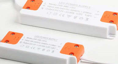 SL Utile alimentation électrique légère pilote LED 12W 24W 36W 48W 60W pour les miroirs de salle de bain