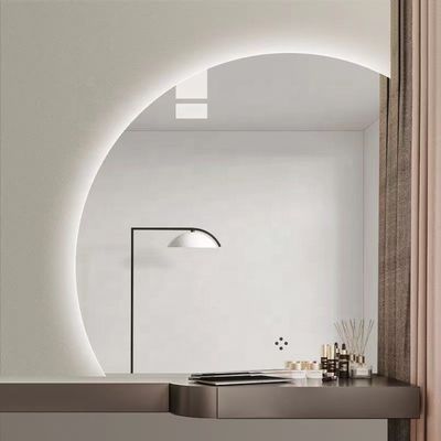 Lumière trichromatique personnalisée à bande LED, miroir intelligent indispensable dans les salles de bains modernes