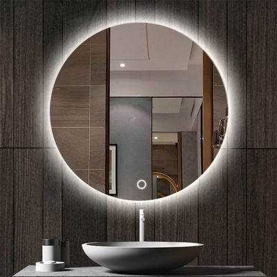 Écran tactile LED miroir de salle de bain avec commutateur grand capteur et style de conception moderne