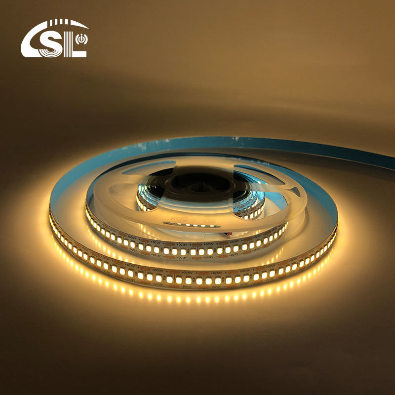 24V 240LEDs 10mm 3000K Plaque de découpe à la matrice blanche chaude SMD2835 LED Strip Light pour intérieur