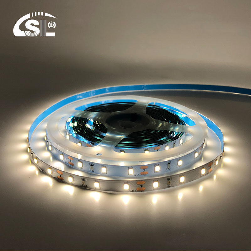 115lm/w 8mm10mm 60leds 4000K SMD2835 Led Strip Light pour la décoration de la cuisine et du salon