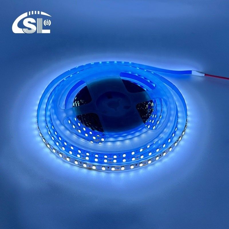 12000K 120leds 8mm 12V24V Haute luminosité Blanc froid SMD2835 Led Strip Light pour intérieur