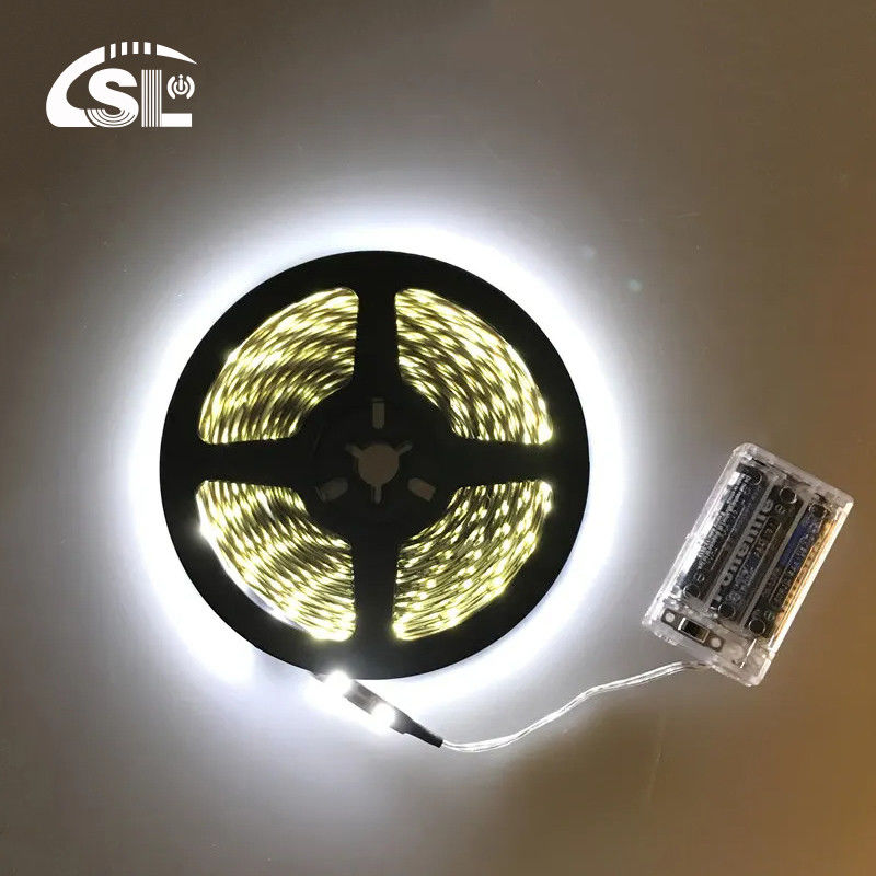 Type LED SMD 2835 Haute luminosité 5v 8mm 120leds 6500K Blanc pour l'éclairage de la cuisine