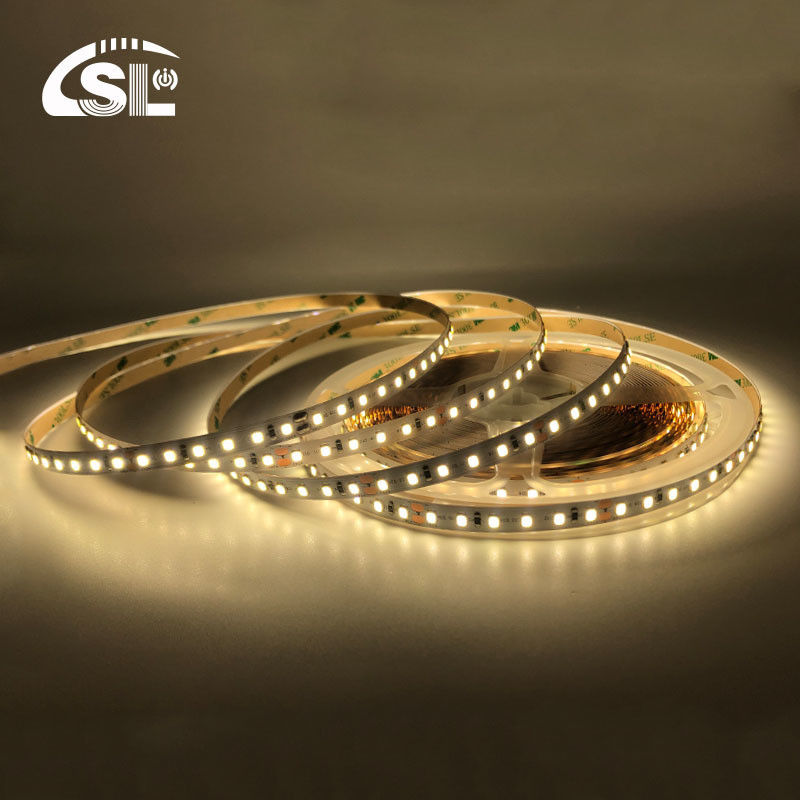 8 mm 120 leds 4000k électroplate SMD2835 LED Strip Light pour l'éclairage intérieur personnalisé