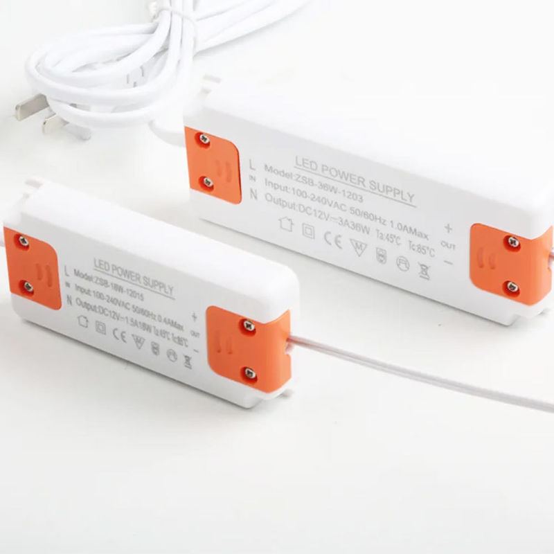 SL Silm 12V 12W / 24W / 36W / 48W / 60W LED Lighting Power Supply Driver pour le commutateur de l'atténuateur tactile et plus