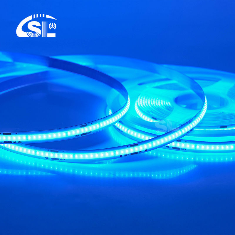 Électroplate COB 24v COB 320Ds 8mm Ra 85 Ice BLue Light Strip avec une durée de vie de 50000 heures