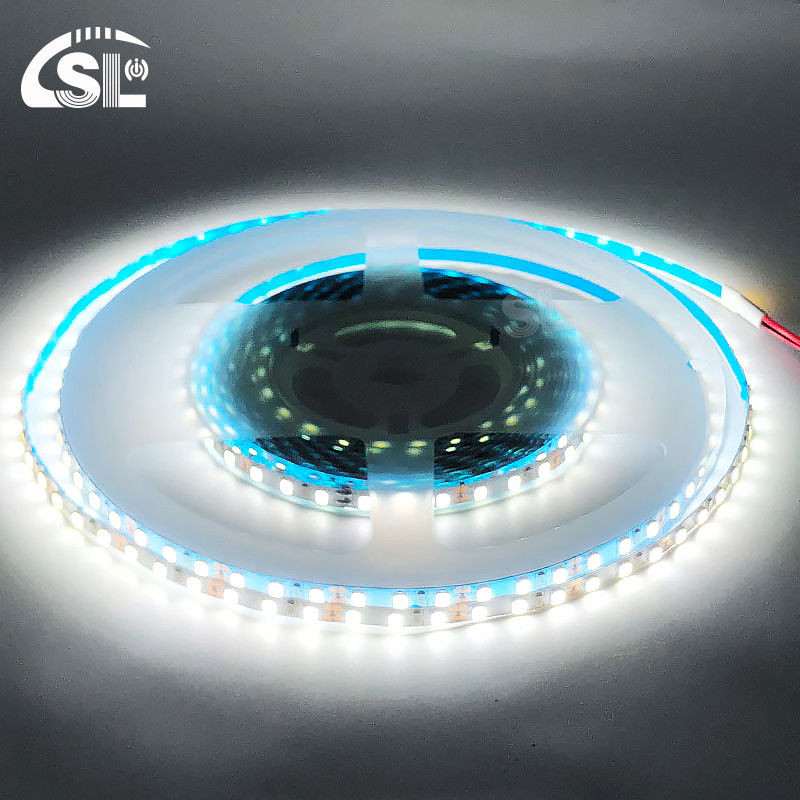 DC12V 24V SMD2835 PCB électroplate 120Ds 5mm Ra 80 6500K LED bande lumineuse pour résidentiel