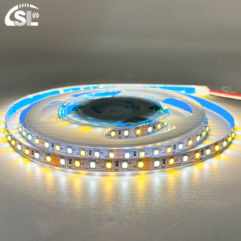 115lm/w 3000K-6500K Ra80 DC12V 120D 8mm LED Light Strips pour les miroirs de salle de bains