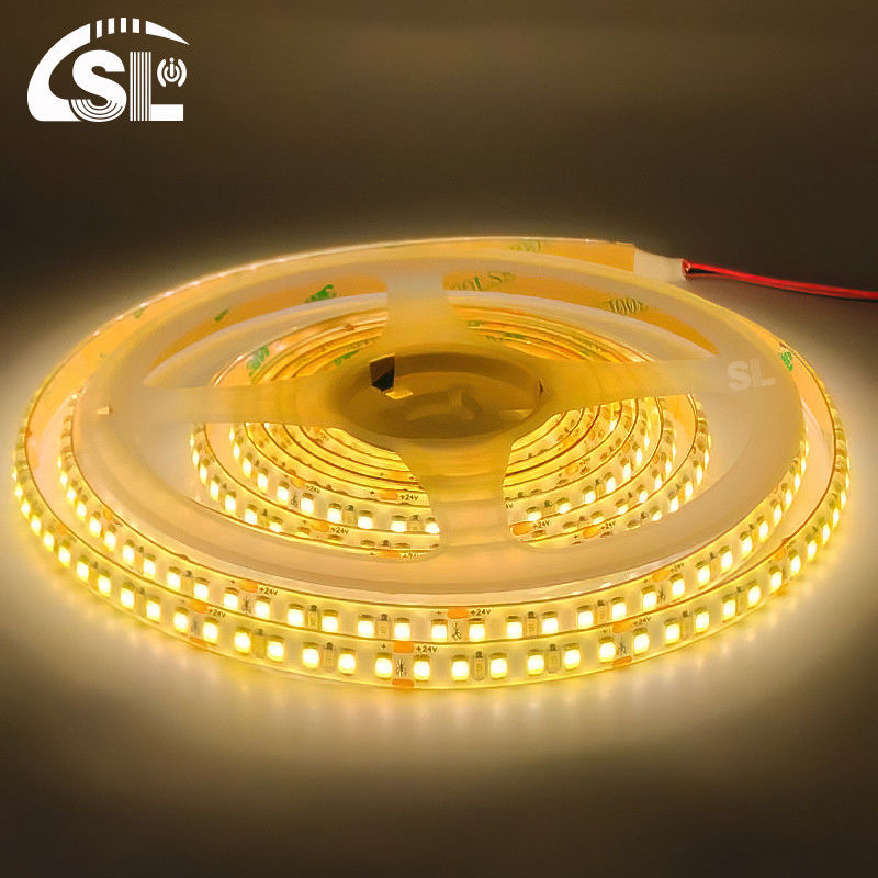 Les miroirs intelligents sont équipés de bandes lumineuses LED avec une plaque électroplate anti-gouttes et une durée de vie de 50000 heures.